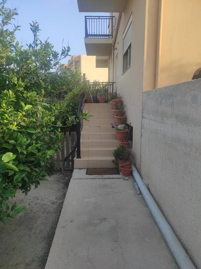 Ferienwohnung Fani'S Family House Ierápetra Exterior foto